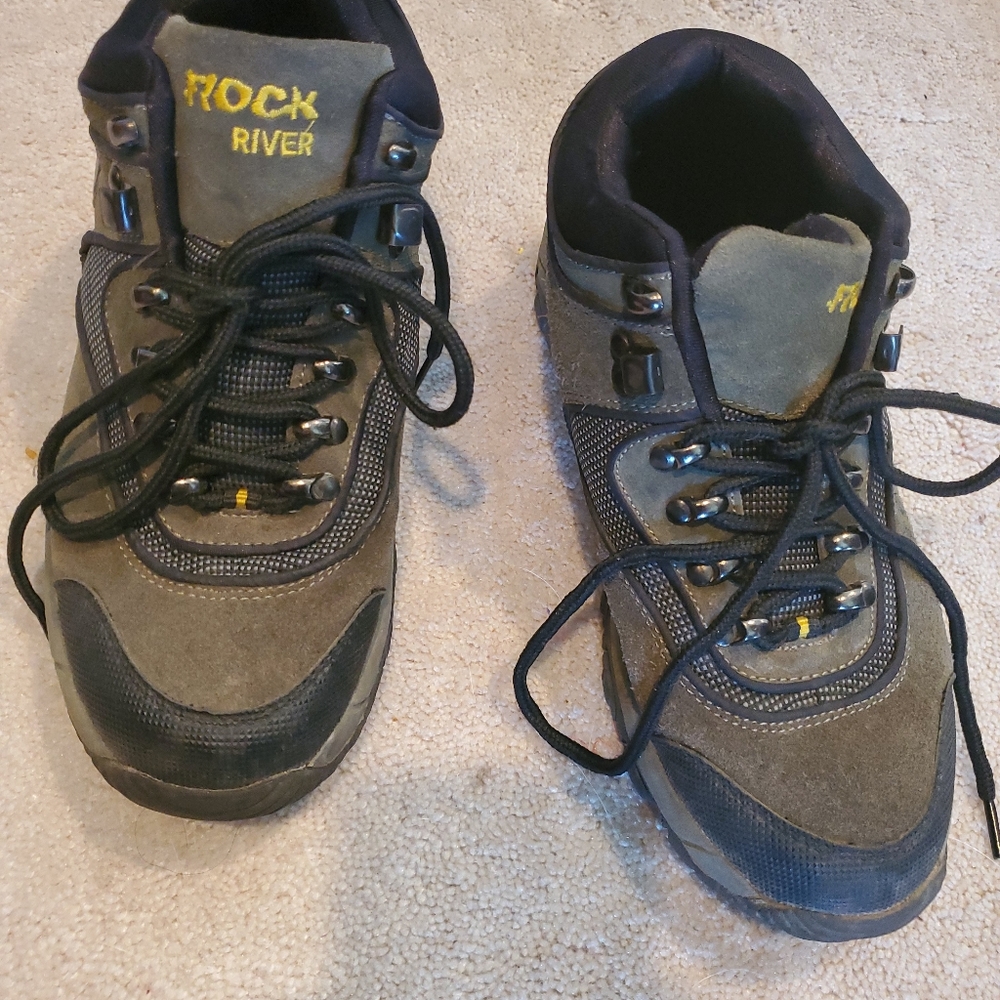 Rock River Spear Gray Hiking boots size 7.5.